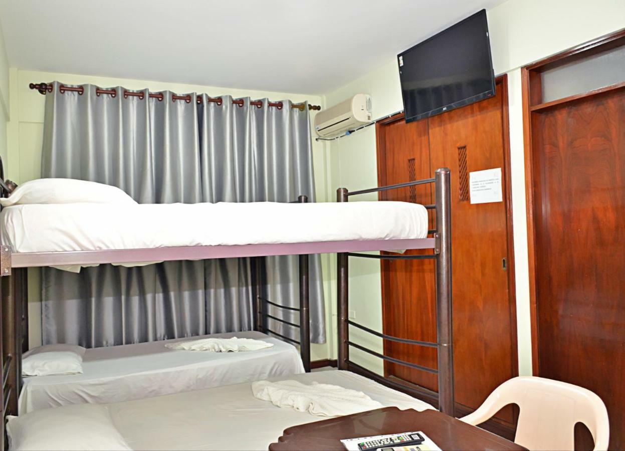 Hostal Ibiza Санта Крус де ла Сиера Екстериор снимка