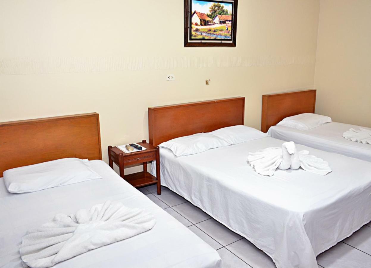 Hostal Ibiza Санта Крус де ла Сиера Екстериор снимка