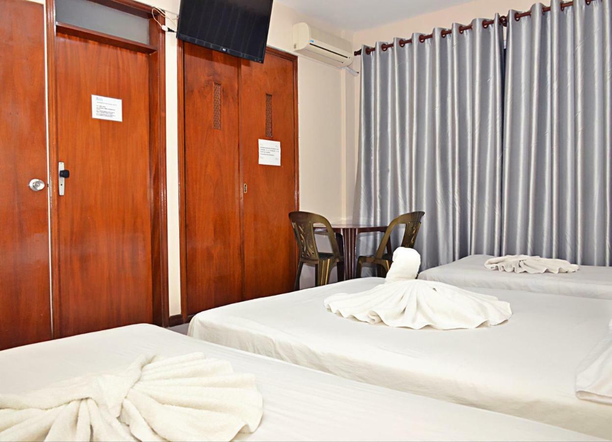 Hostal Ibiza Санта Крус де ла Сиера Екстериор снимка